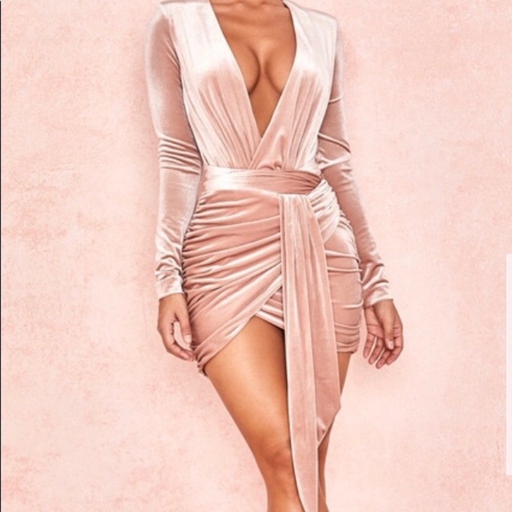 HOUSE of CB Xs GATHERED DEEP V MINI DRESS